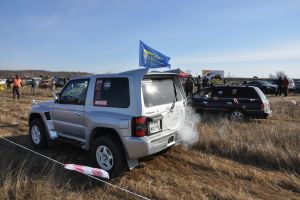 И вот они встретились. Legacy VS Pajero Evolution. - subarist.ru