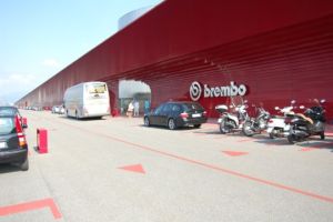 Италия Бергамо Brembo Kilometro rosso - subarist.ru